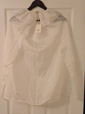 New With Tags Sarah's Silks White Cape Montessori 100% Silk
